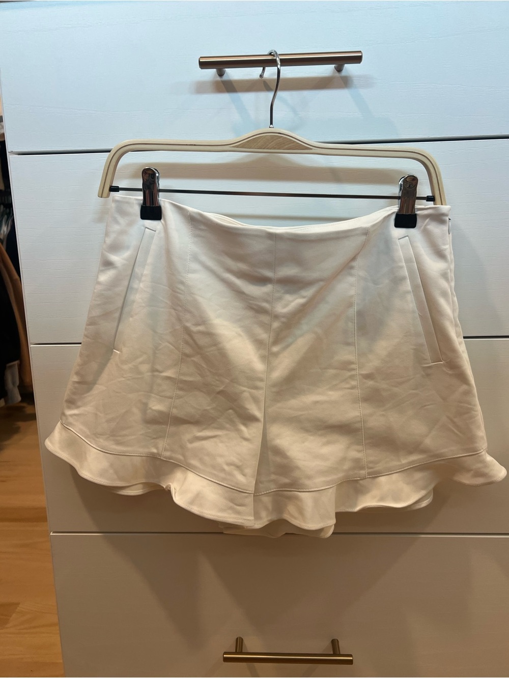 1.STATE White Skort with Ruffle Detail